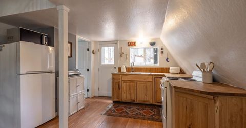 1402 Herbert Avenue, South Lake Tahoe, CA 96150 Photo