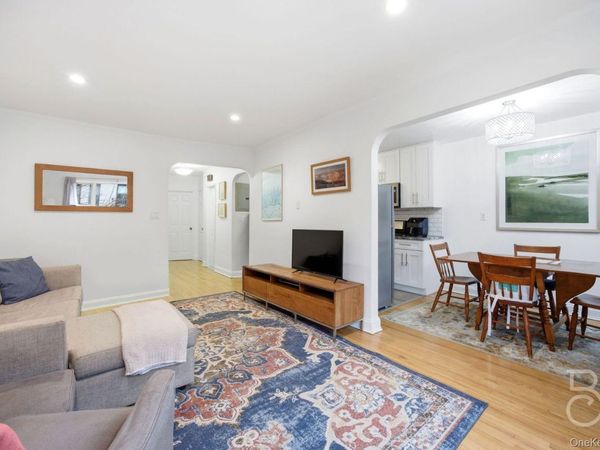 30-25 34th Street , Astoria, NY 11103