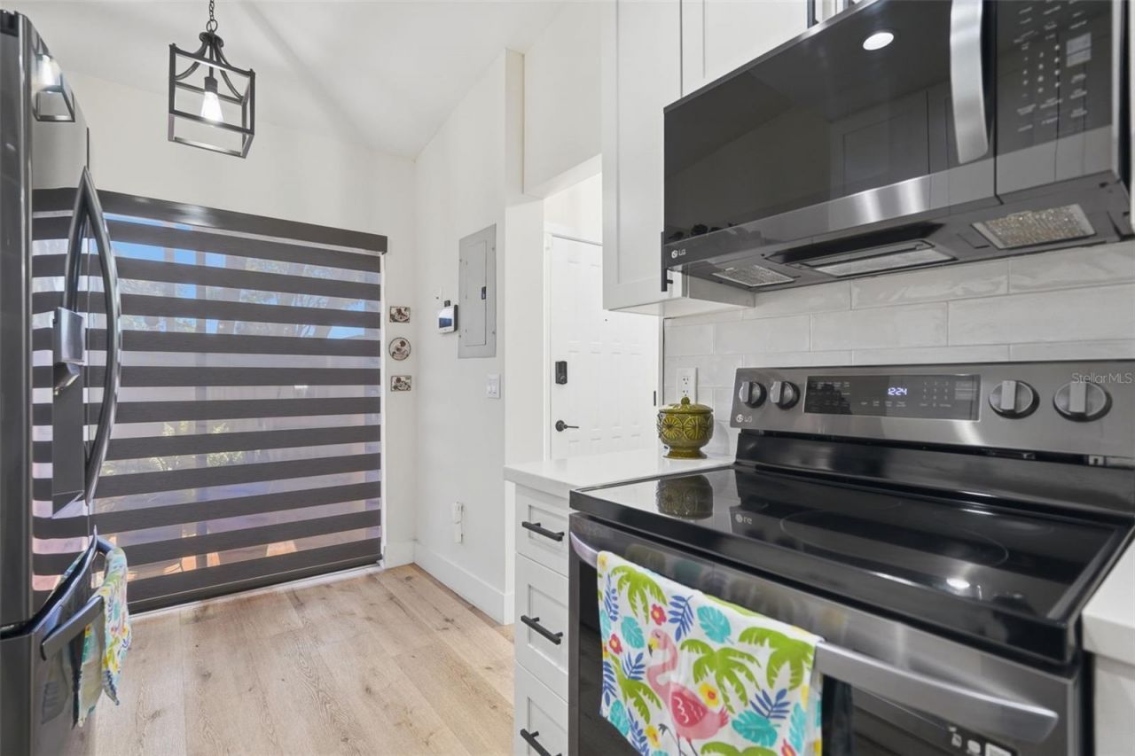 3649 Wash Road , Unit B, Lake Worth, FL 33467 Photo