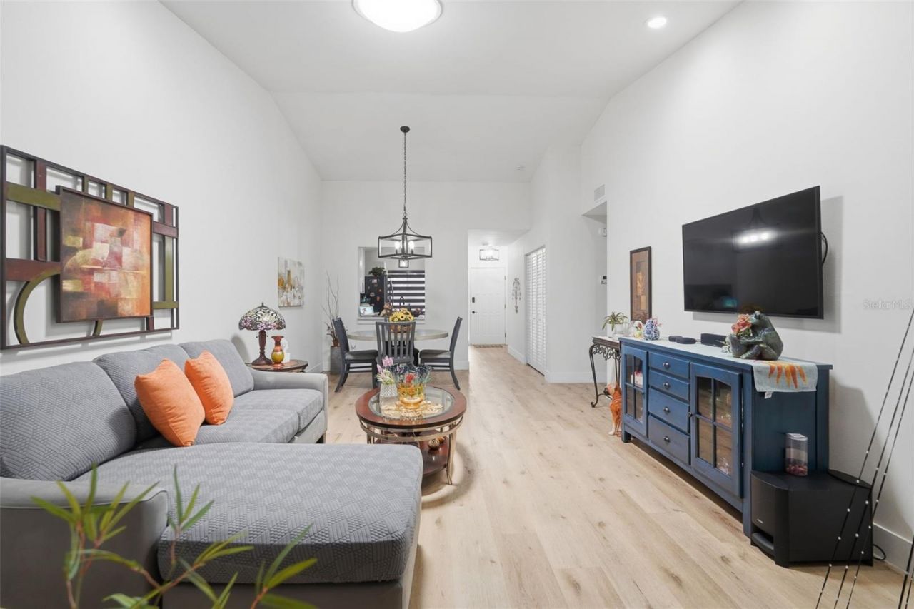 3649 Wash Road , Unit B, Lake Worth, FL 33467 Photo
