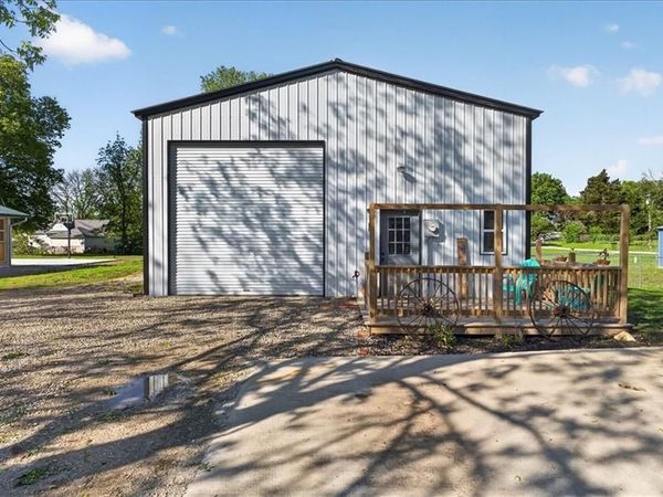 105 W 4th Street, Creighton, MO 64739