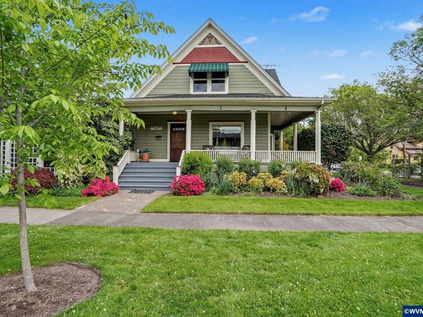 343 SW 8th St, Corvallis, OR 97333