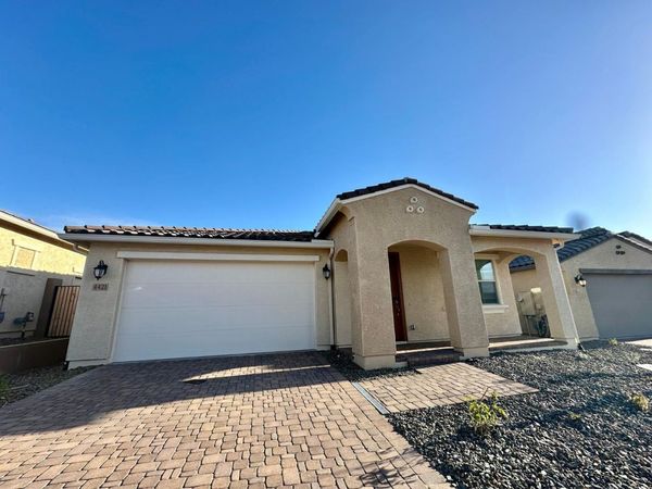 4421 W Palace Station Road, New River, AZ 85087