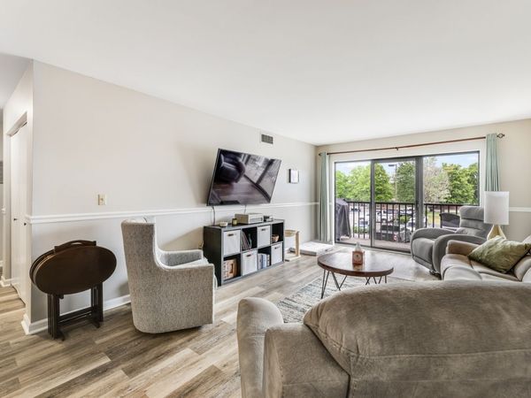 200 Sanders Ferry Rd, Unit 2210, Hendersonville, TN 37075