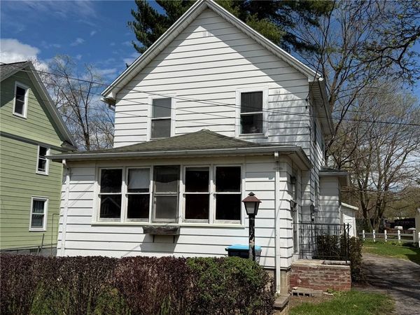 16 Maple Street , Avon, NY 14414