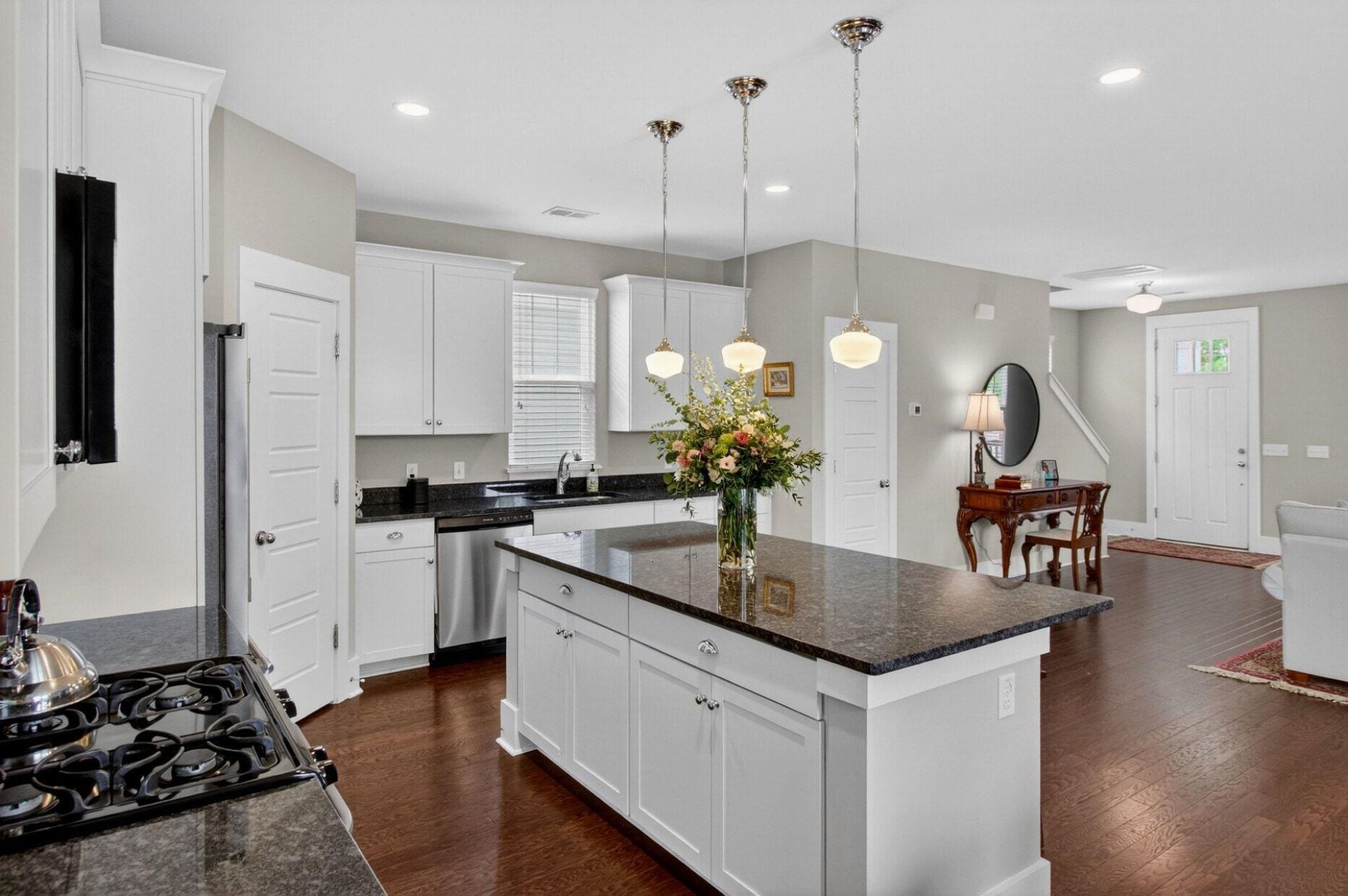 203 Gnarly Oak Lane Photo 17