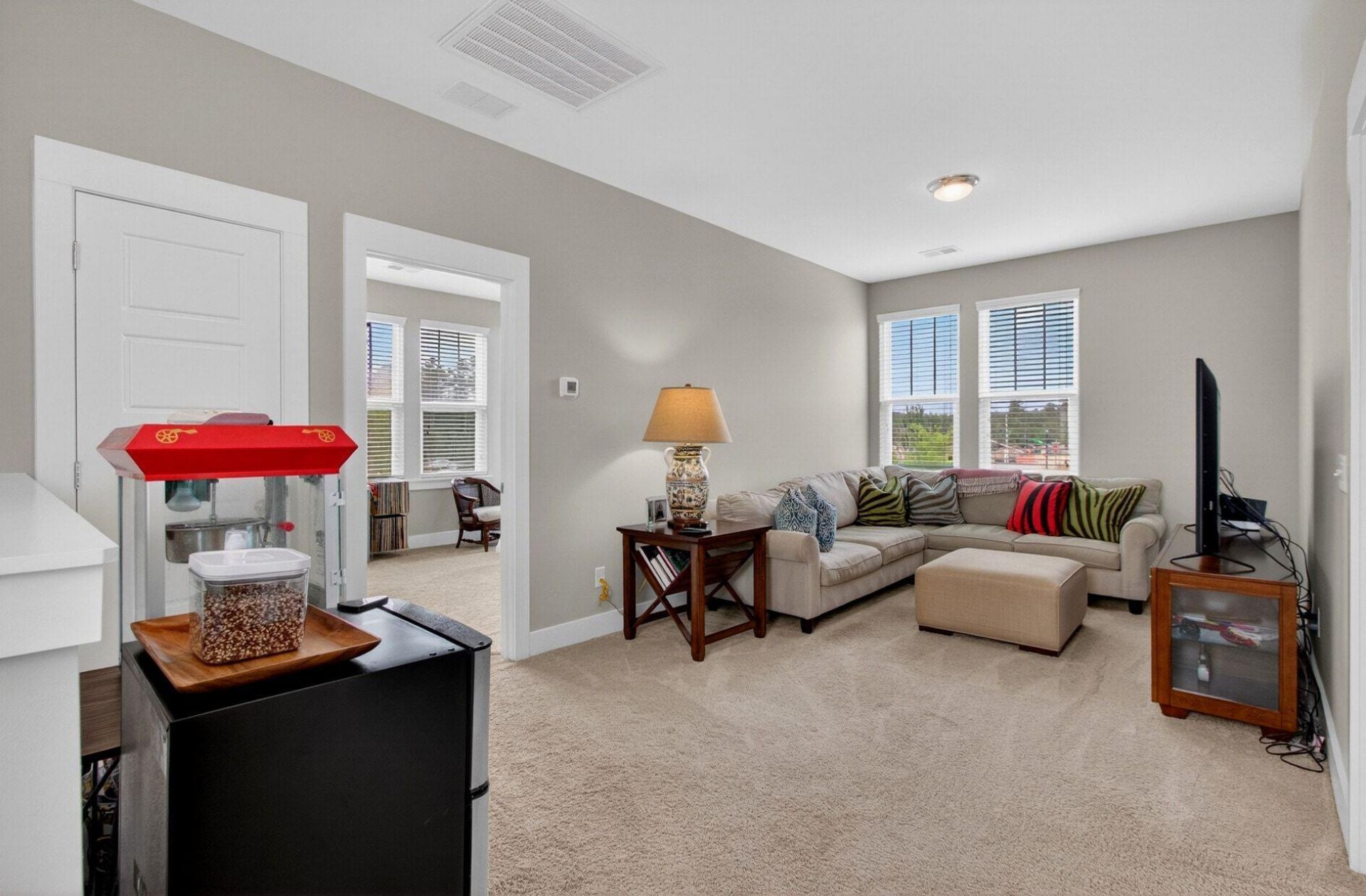 203 Gnarly Oak Lane Photo 32