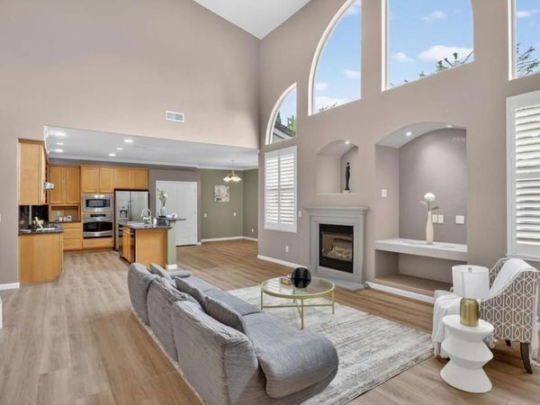 5433 Gladstone Drive, Stockton, CA 95219