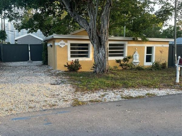 1416 SW 33rd Ct , Fort Lauderdale, FL 33315