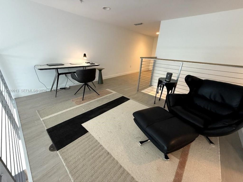 1111 SW 1st Ave , Unit TH-14, Miami, FL 33130 Photo