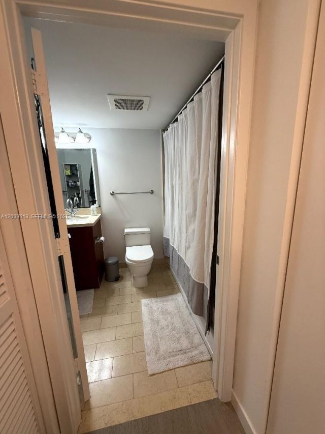 1111 SW 1st Ave , Unit TH-14, Miami, FL 33130 Photo