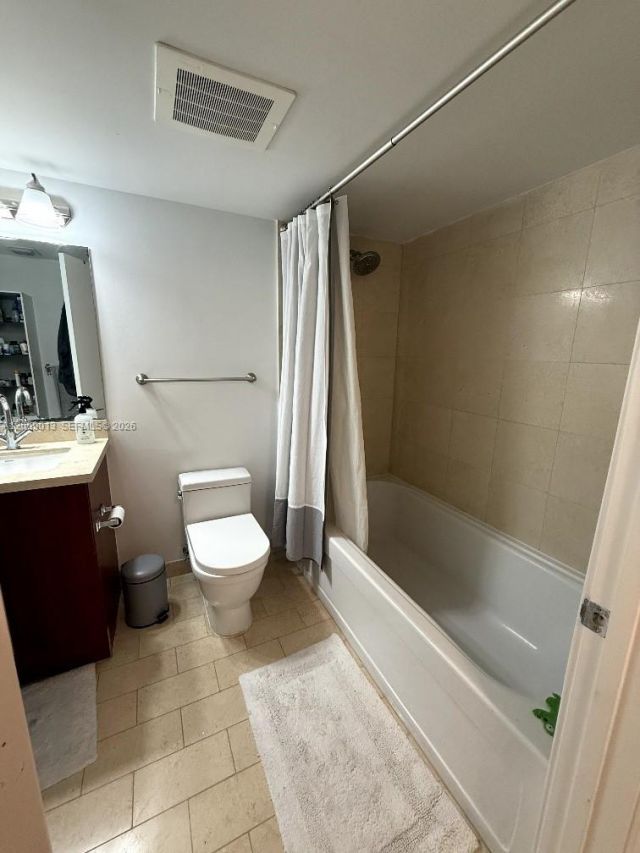 1111 SW 1st Ave , Unit TH-14, Miami, FL 33130 Photo