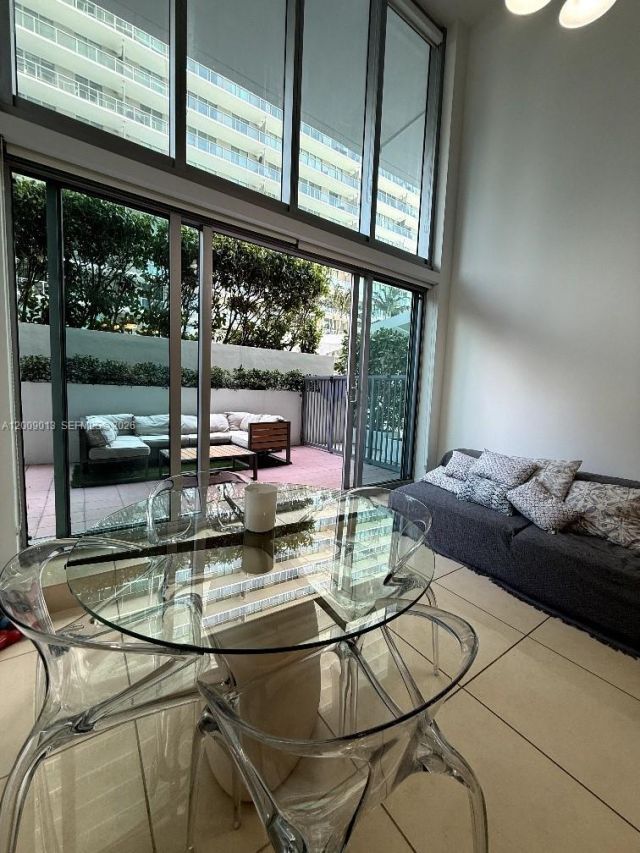 1111 SW 1st Ave , Unit TH-14, Miami, FL 33130 Photo
