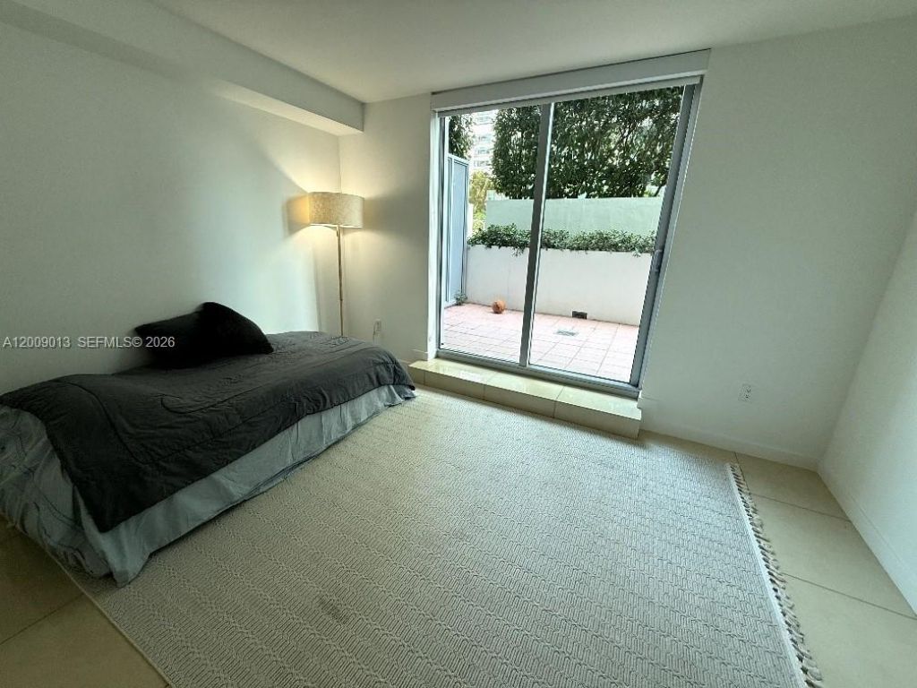 1111 SW 1st Ave , Unit TH-14, Miami, FL 33130 Photo