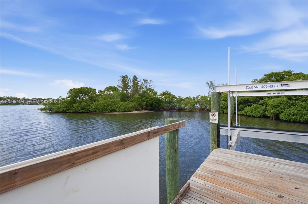 18200 49 Terrace N, Jupiter, FL 33458 Photo
