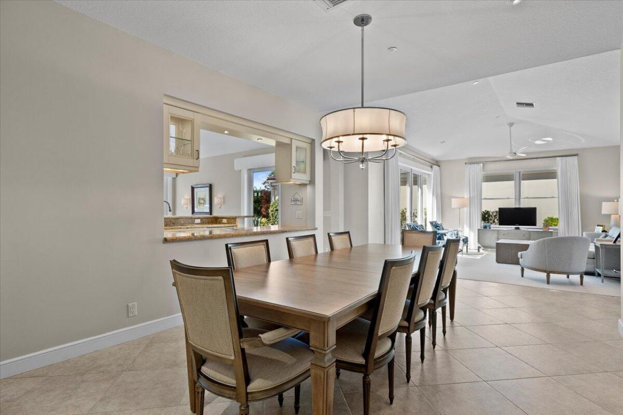 16842 Bay Street, Jupiter, FL 33477 Photo