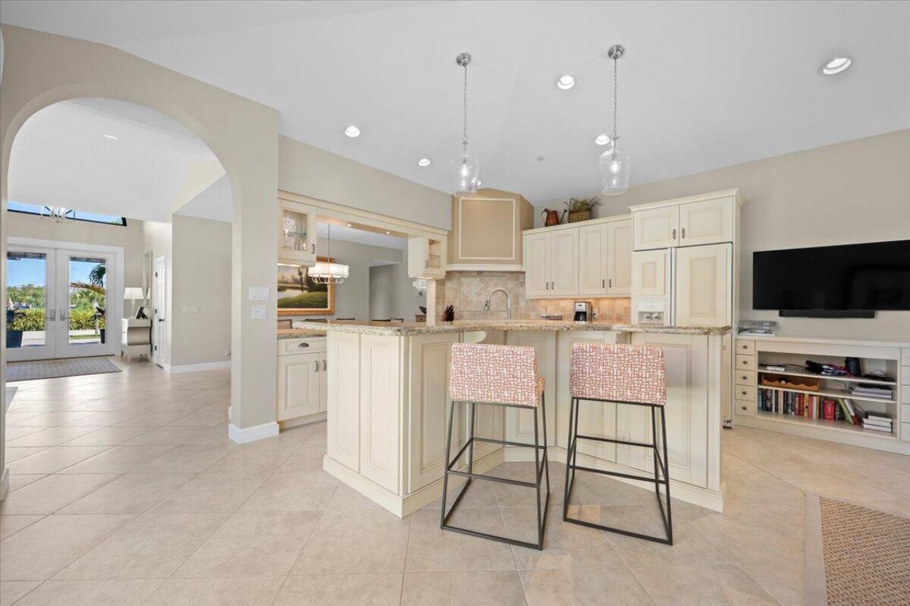 16842 Bay Street, Jupiter, FL 33477 Photo