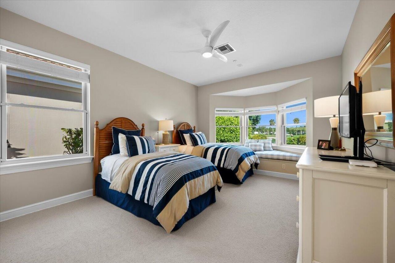 16842 Bay Street, Jupiter, FL 33477 Photo