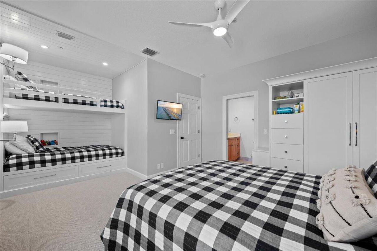 16842 Bay Street, Jupiter, FL 33477 Photo