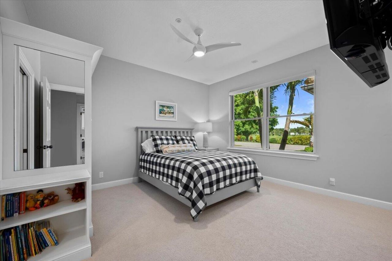 16842 Bay Street, Jupiter, FL 33477 Photo