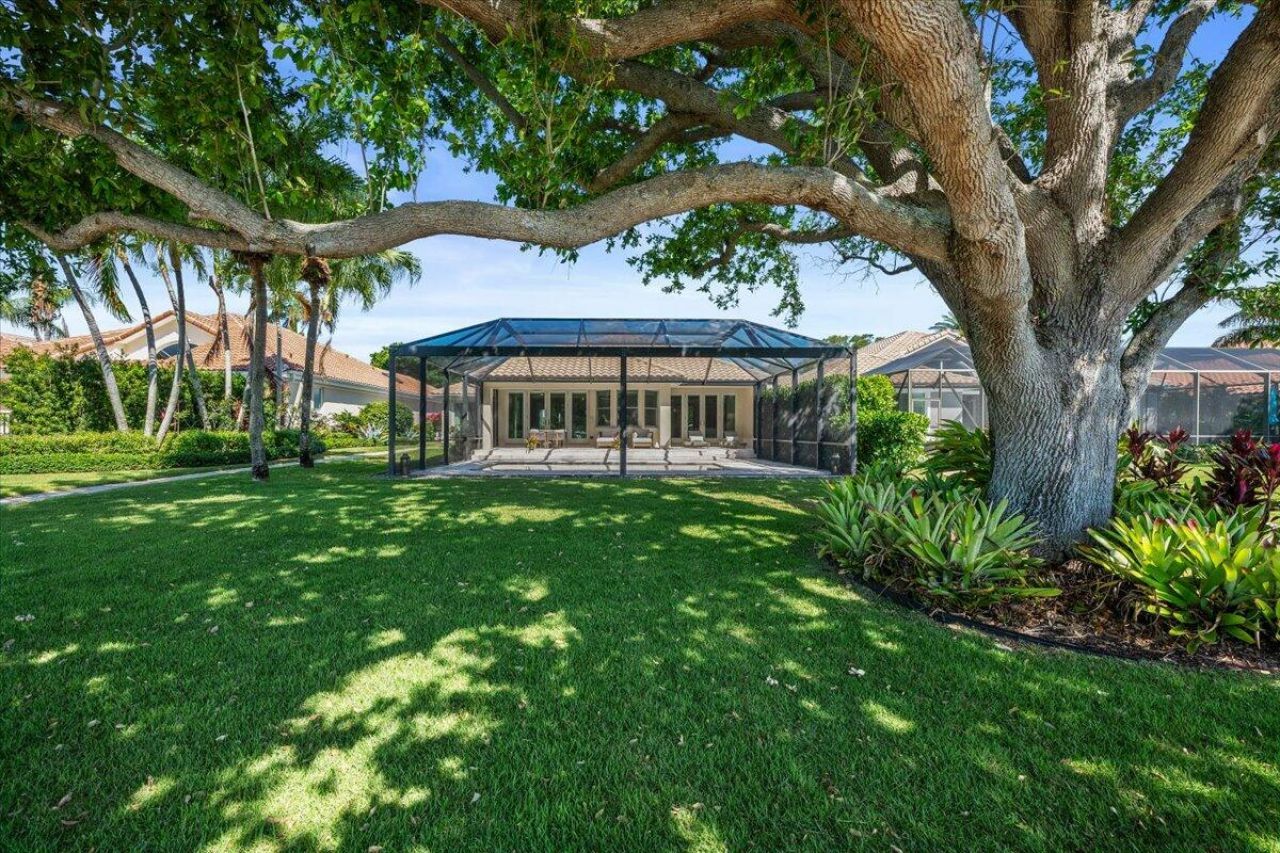 16842 Bay Street, Jupiter, FL 33477 Photo