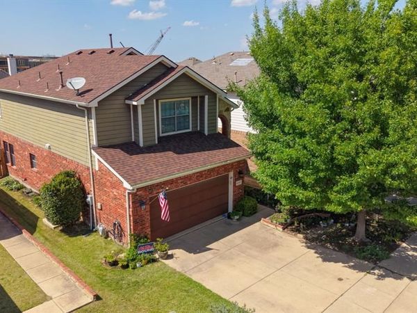 12137 Walden Wood Drive, Fort Worth, TX 76244