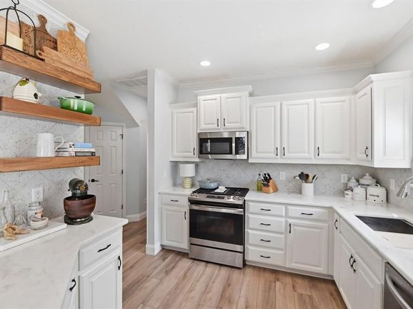 12137 Walden Wood Drive, Fort Worth, TX 76244