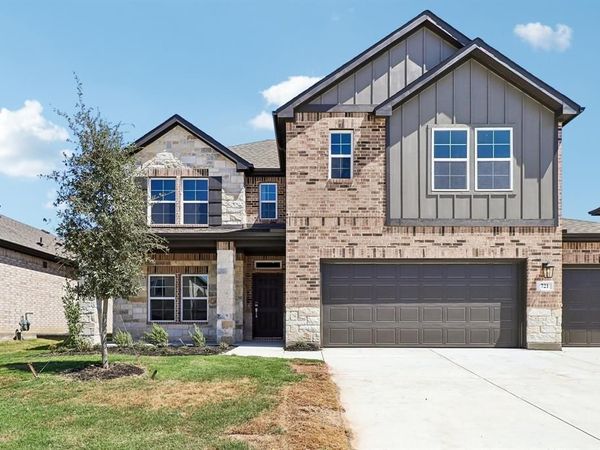 721 Vineyard Way, Forney, TX 75126