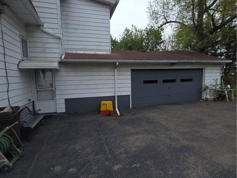 559 Redondo Road, Youngstown, OH 44504 Photo 4