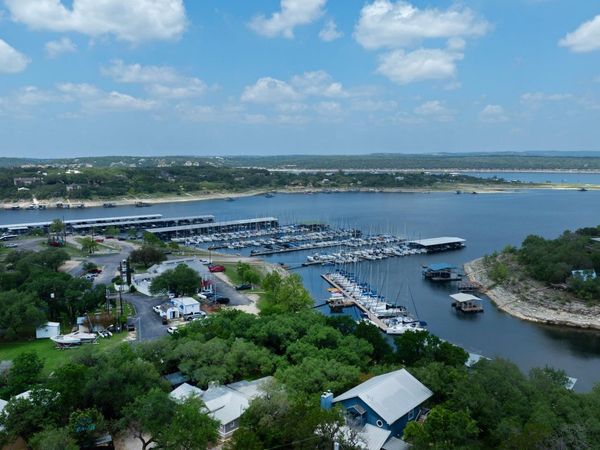 1004 Linscomb DR, Austin, TX 78734