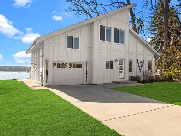812 Rosebud AVENUE, Twin Lakes, WI 53181