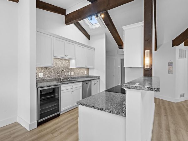 800 Aspen DRIVE, Unit C5, Fontana, WI 53125