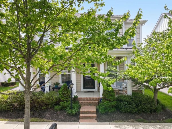 8121 Griswold Drive, New Albany, OH 43054