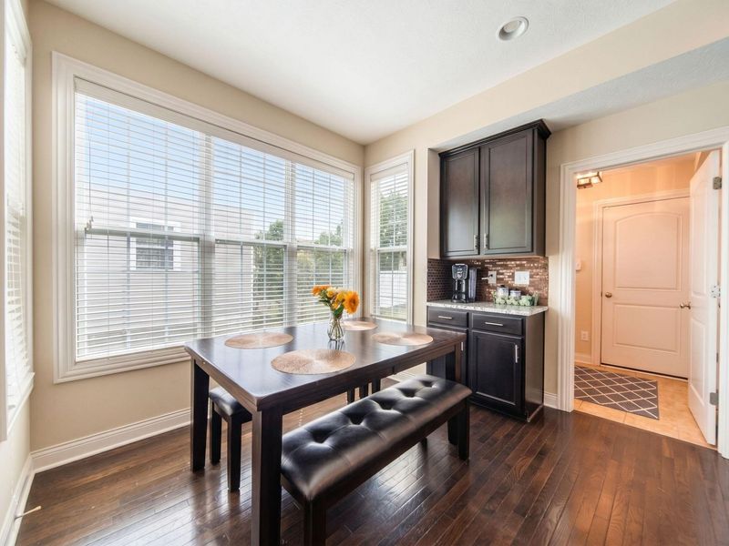 8121 Griswold Drive, New Albany, OH 43054 Photo 15