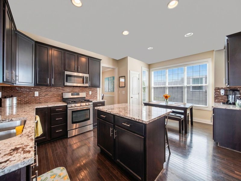 8121 Griswold Drive, New Albany, OH 43054 Photo 17