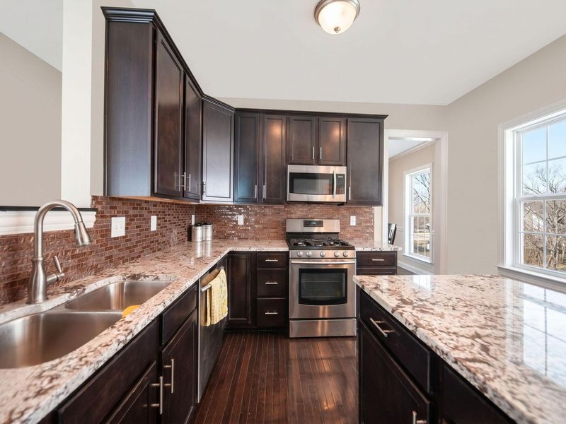 8121 Griswold Drive, New Albany, OH 43054 Photo 18