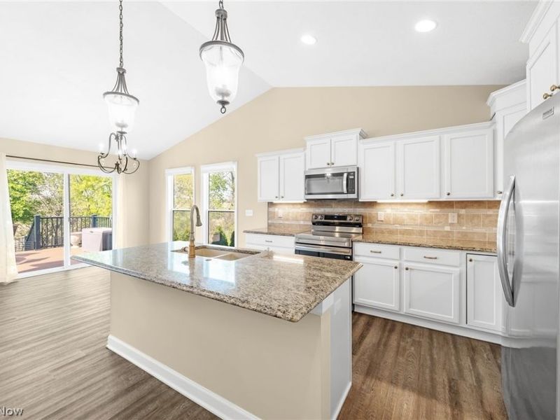 3367 Wicker Street NE, Canton, OH 44721 Photo 10