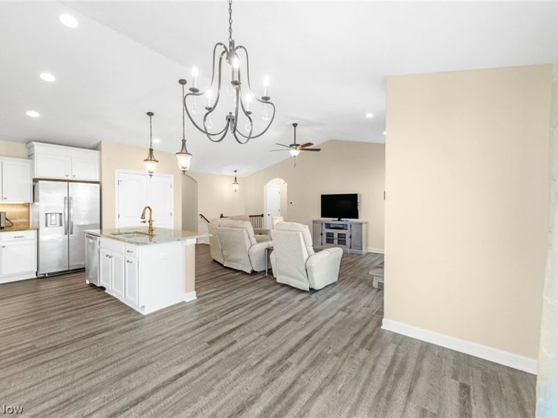 3367 Wicker Street NE, Canton, OH 44721 Photo 15