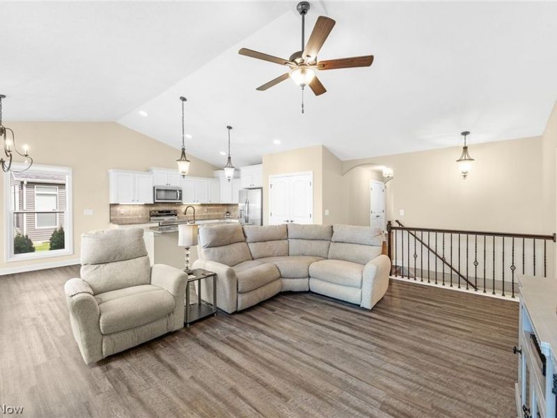 3367 Wicker Street NE, Canton, OH 44721 Photo 18