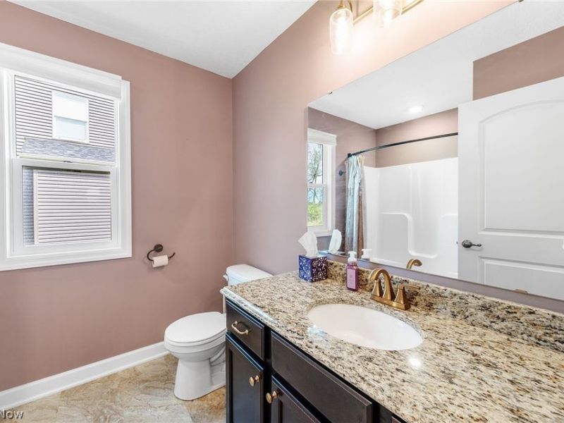 3367 Wicker Street NE, Canton, OH 44721 Photo 4