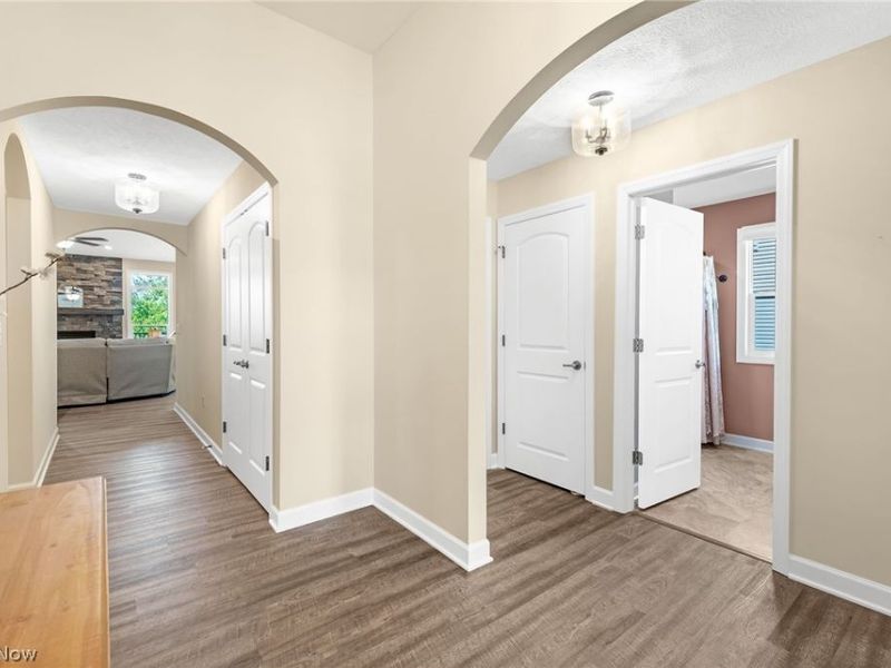 3367 Wicker Street NE, Canton, OH 44721 Photo 6