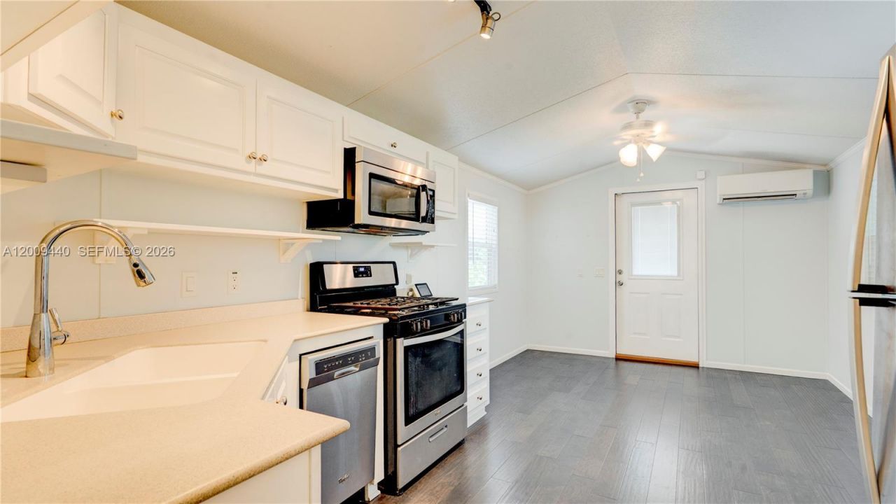 1101 Mastic Street, Islamorada, FL 33036 Photo