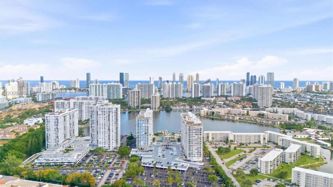18071 Biscayne Blvd, Unit 802, Aventura, FL 33160 Photo