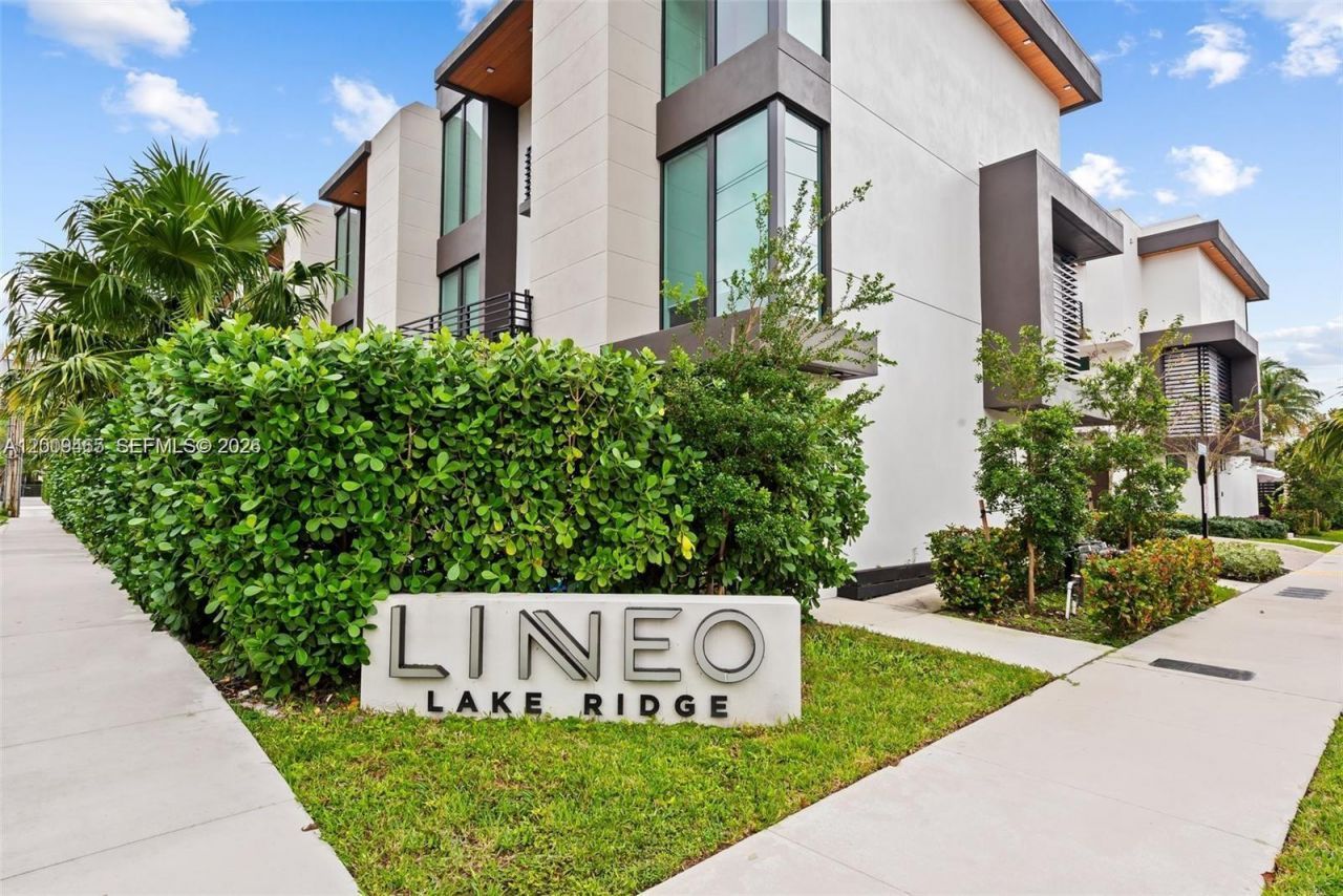 1056 N Victoria Park Rd, Fort Lauderdale, FL 33304 Photo