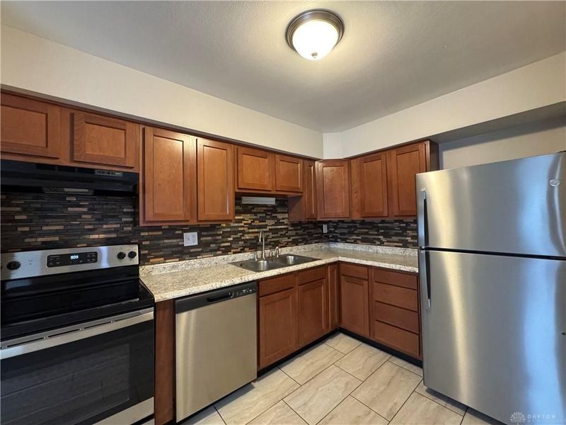 3040 E Dorothy Lane, Unit 23, Kettering, OH 45420 Photo 5