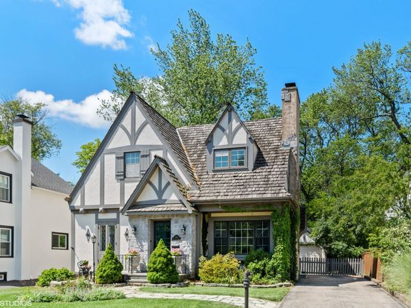 1288 Ridgewood Drive , Highland Park, IL 60035