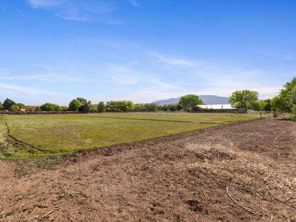 525 Coronado Road , Corrales, NM 87048