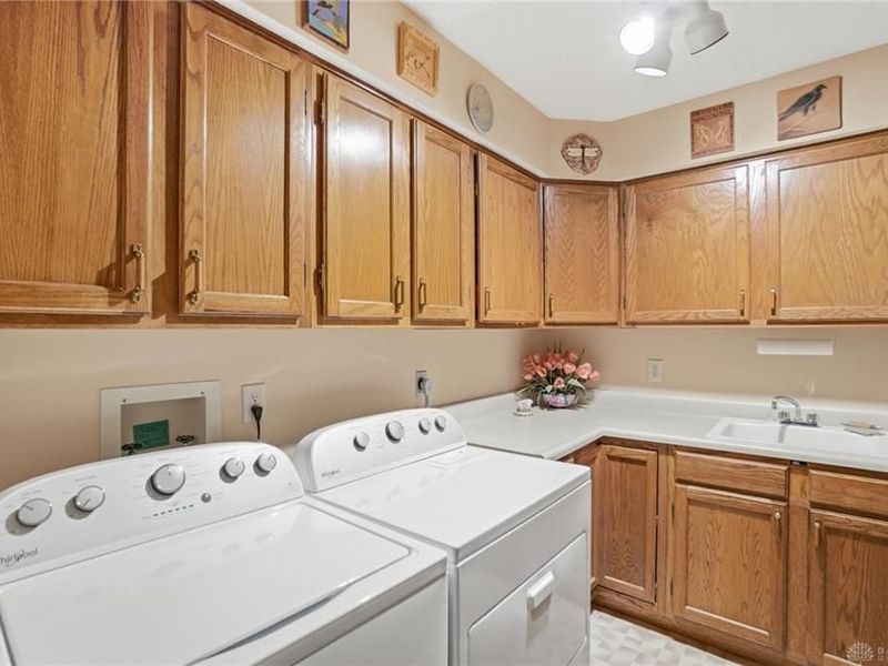 1897 Thornwood Court, Troy, OH 45373 Photo 45