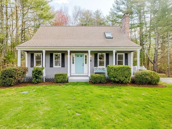 29 Colony Lane, Taunton, MA 02780