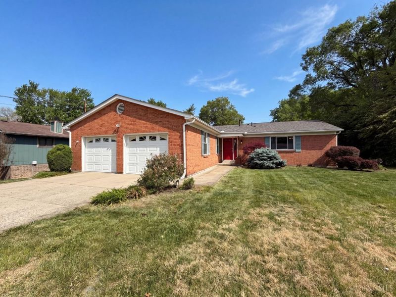 2086 Resor Road, Fairfield, OH 45014 Photo 1
